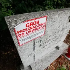 Wykup miejsca na cmentarzu: Ceny, ukryte koszty i co musisz wiedzieć